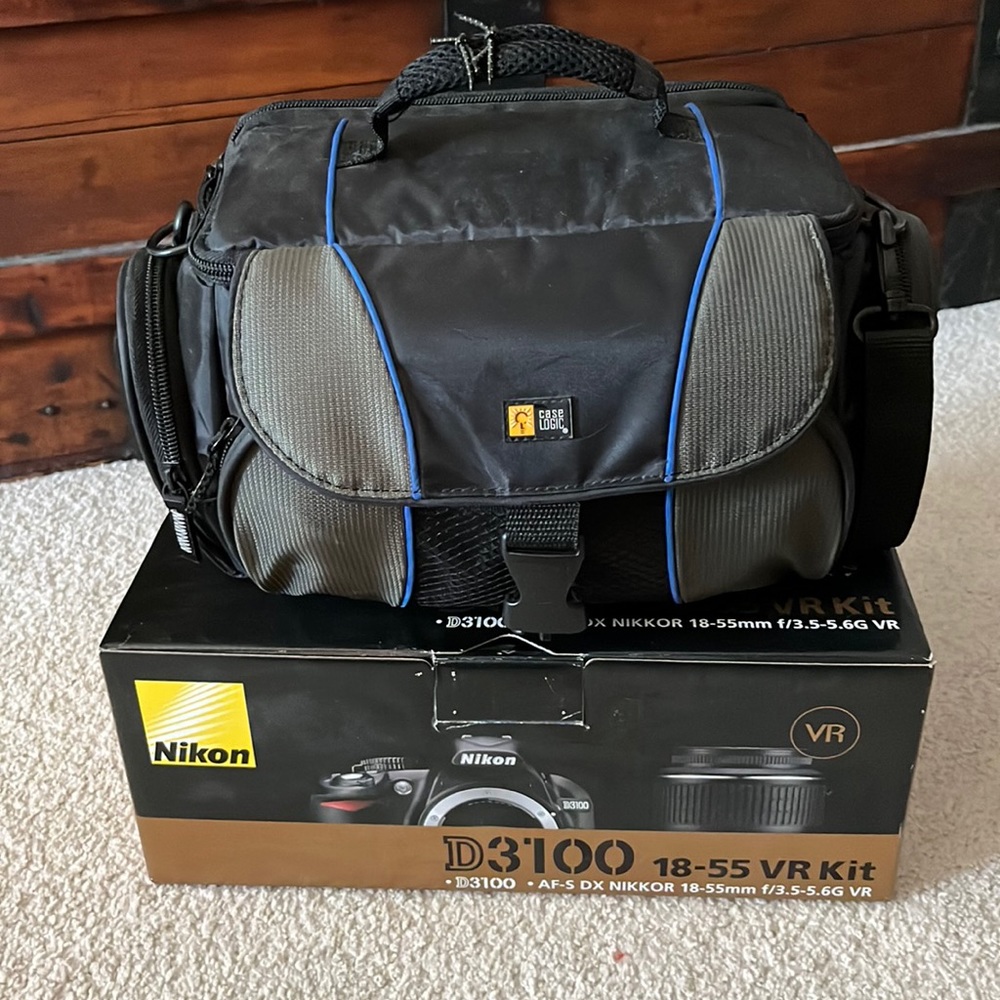 NIKON D3100 18-55 VR Kit